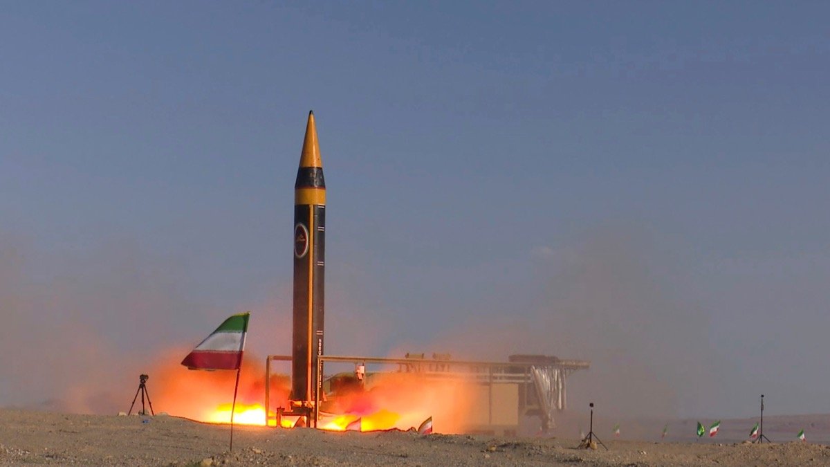 Rudal Balistik Iran Kekuatan Strategis yang Mengubah Peta Keamanan Timur Tengah