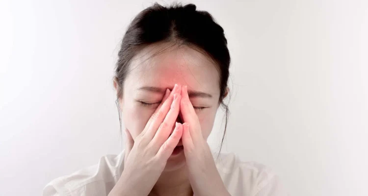Gejala Sinusitis yang Sering Disalahartikan sebagai Flu Biasa