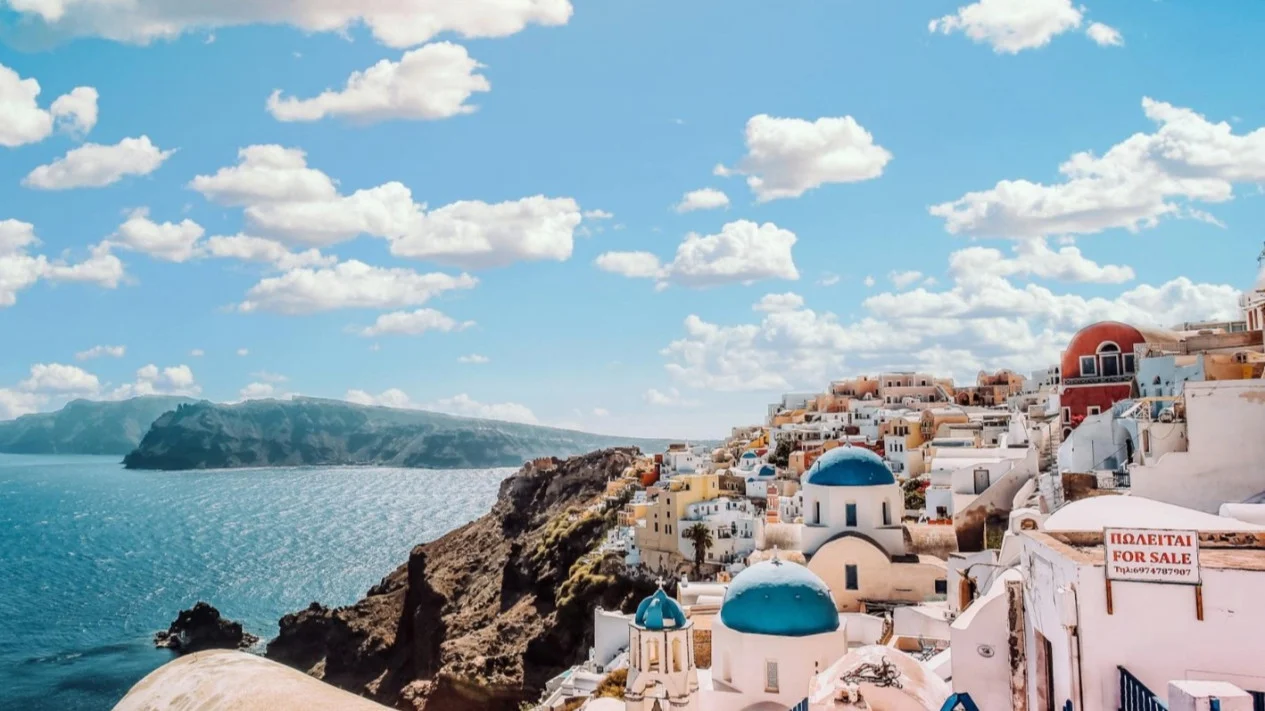 Santorini 2026, Pulau Putih Biru yang Selalu Viral di Media Sosial