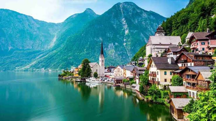 Wisata di Austria, Negeri Pegunungan Alpen, Istana Megah, dan Kota Musik yang Memikat